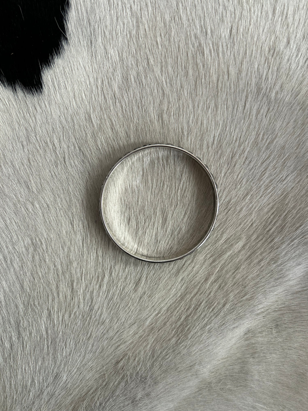 Western Style Bubble Bangle Bracelet