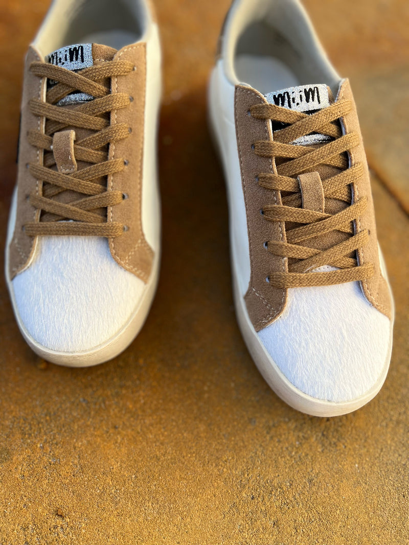 Rock the basics with these cool, comfy Basic Star Sneakers! Classy white, taupe, and black colors with a velvet-like material make them the perfect shoe to show off a subtle elegance. Plus, the black star detail? Yeah, you'll be a real star in these!