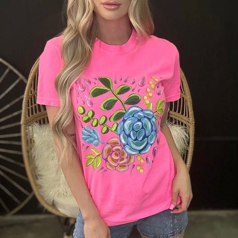 Make a bold statement in the Feelin' Floral tee! With its bright neon pink shade and floral design, this t-shirt will have you standing out from the crowd and feeling like a flower queen. Get ready to blossom! 🌸