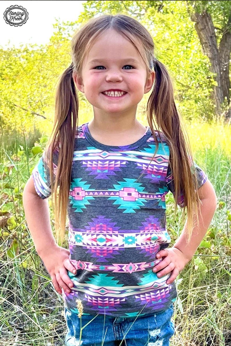 Be the life of the party in this Kids Mini Aztec Horizon Top! Eye-catching Aztec patterns in turquoise, purple, pink, and vintage black make sure your style won't be missed. Perfect for outdoor gatherings that call for a little sophisticated flair! 🤩   Mommy & Me Top...... Mom top can be ordered separate in the Tops Collection!!   