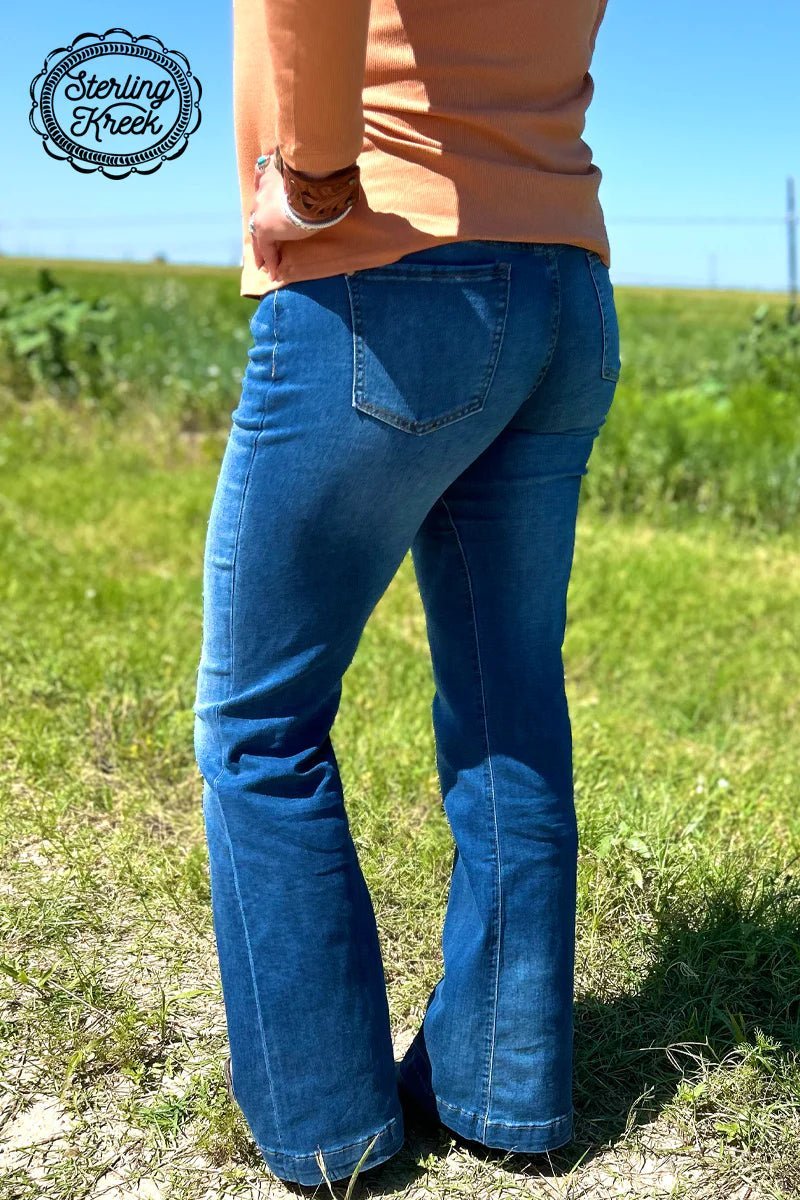 Step out in style with Kreek's Denim Medium Wash Long! These comfy jeans offer a perfect fit, complete with a medium wash and a long inseam that's just right for showing off your favorite kicks. The best part? These jeans have the perfect stretch!  80% cotton 18% polyester 2% spandex