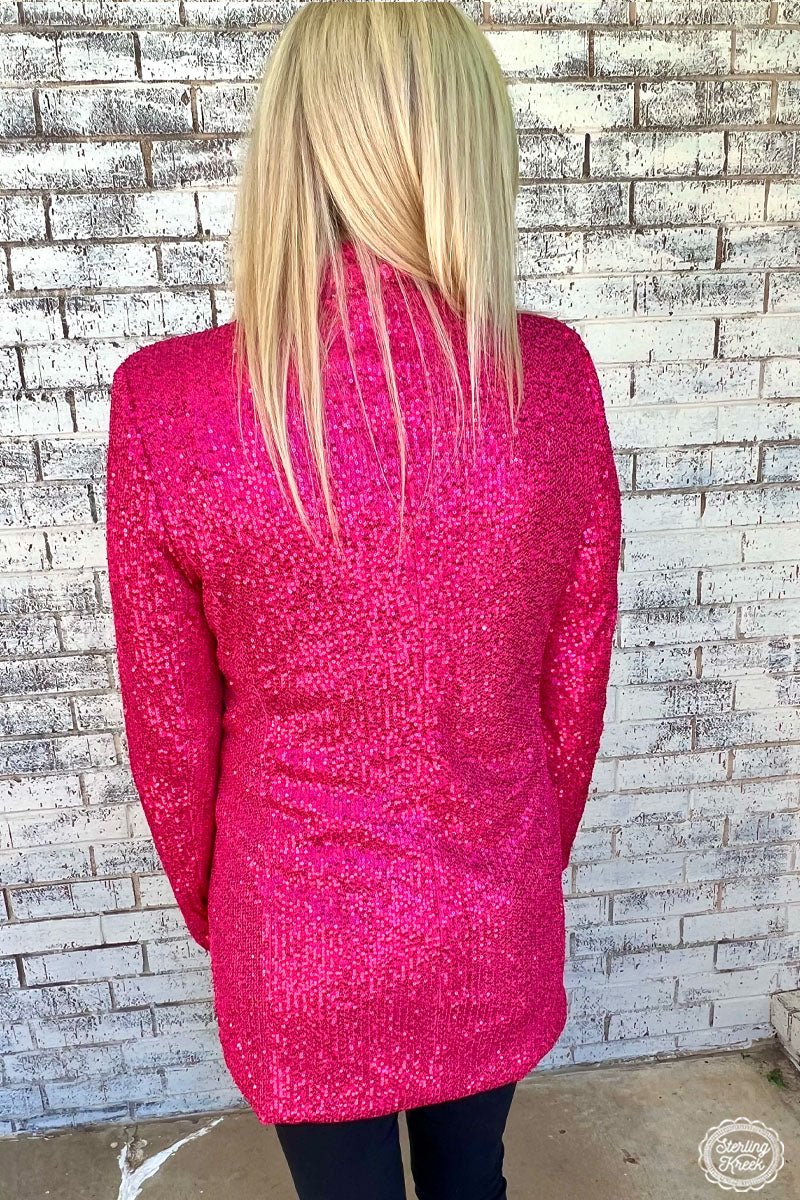 Bling up any look with our BLINGIN' BLAZER PINK! This pink sequin blazer will be the star of your wardrobe, sure to get you noticed wherever you go. Don't be surprised by the compliments coming your way - you're gonna be sparklin'!  Lining: 100% polyester  95% polyester 5% spandex