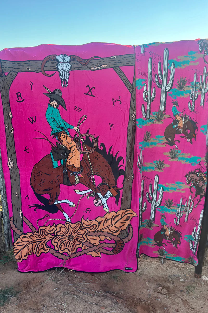Sterling Kreek Rosette Rodeo Blanket