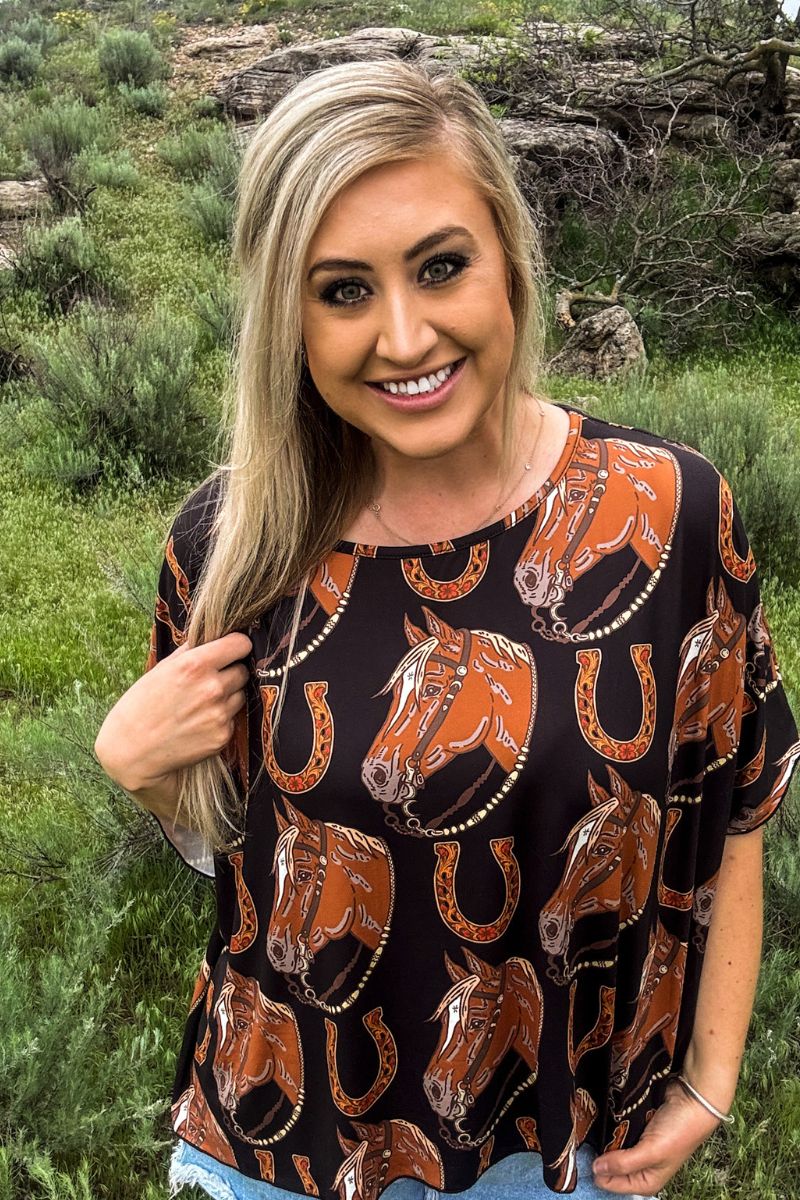 Sterling Kreek The Lucky Horse Shoe Top*