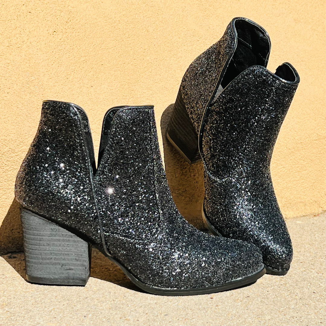 Fiera Black Booties* | gussieduponline